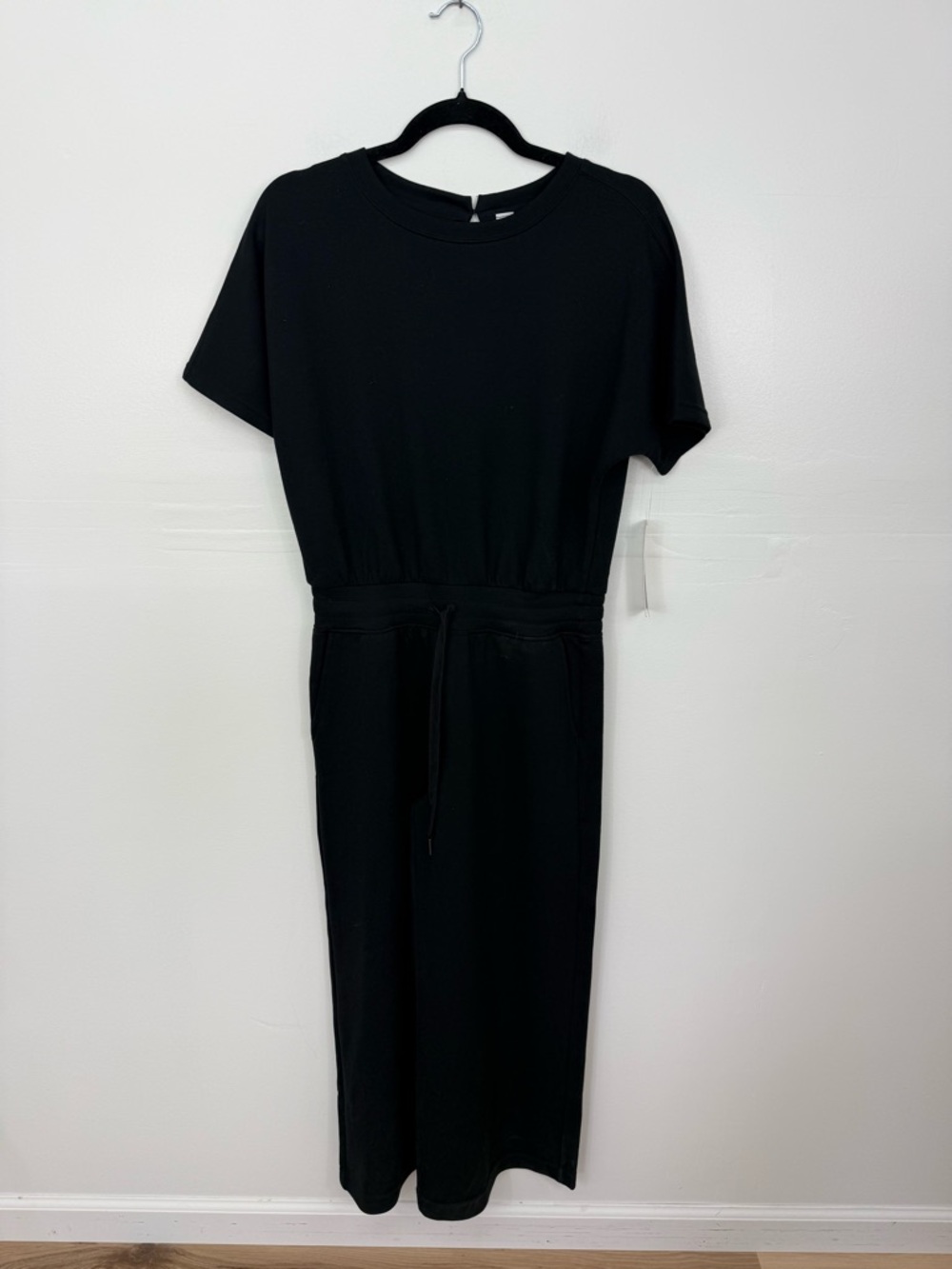 Yogalicious Classic Lux Flare Black Short-Sleeve Drawstring Waist Jumpsuit R19